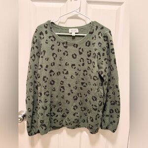 Elle Olive Animal Print Sweater